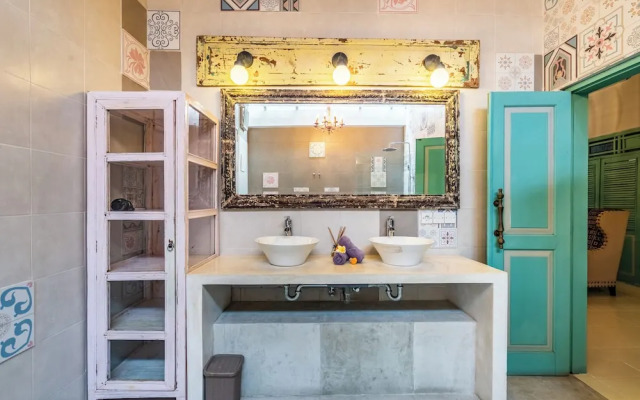 Plum Villa by Betterplace