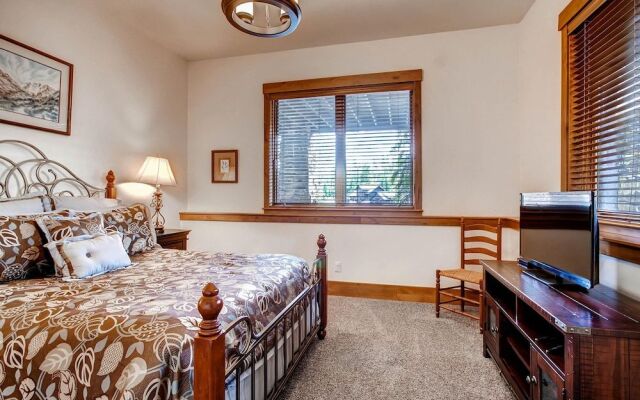 The Lodge at Stoney Ridge