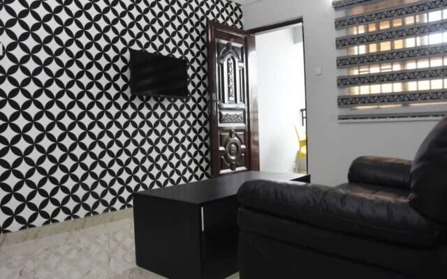 Captivating 1-bed Apartment in Awoyaya