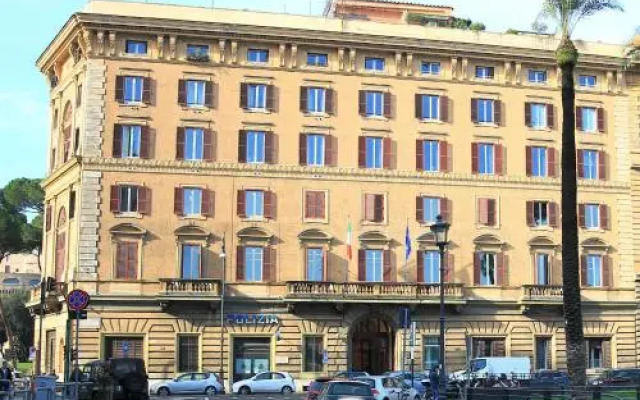 We Love Roma Guest House