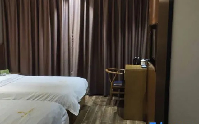 Yiyang Mingshi Zhenpin Hotel (Fuzhongfu)
