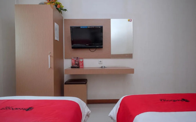 Reddoorz Plus @ Pengayoman Panakkukang