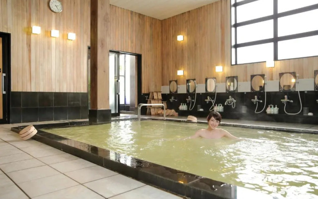Nagoya Crown Hotel
