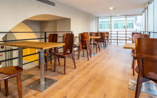 Chengdu Qingcheng Youth Hostel Apartment