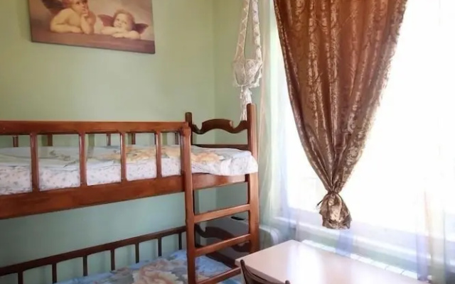Cosy newly renovated apartment in the very center of Yerevan