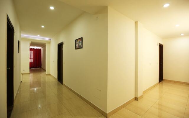 OYO 8497 near Delhi Airport