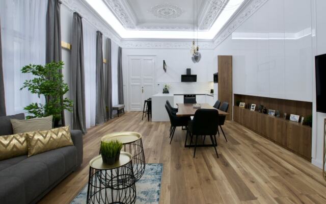 Luxury Apartment by Hi5 - Kálmán Imre Suite