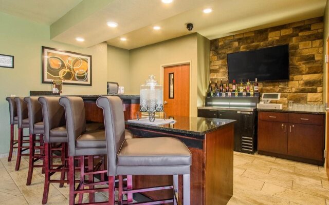 Cobblestone Hotel & Suites - Orrville