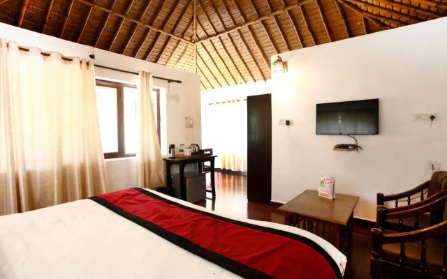 Rhea Safari Lodge