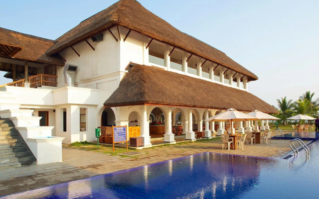 Le Pondy Beach & Lake Resort