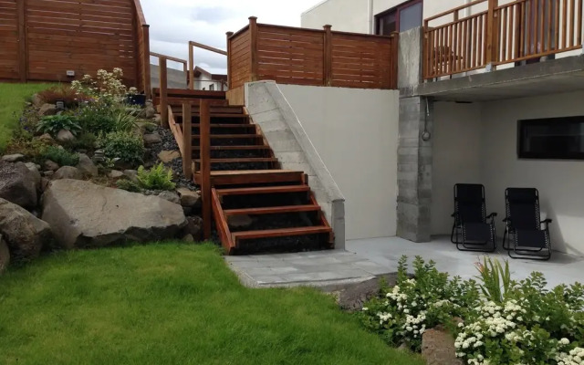 Melas 9 Guesthouse