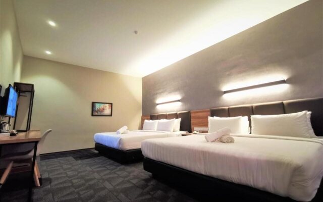 Prestigo Hotel