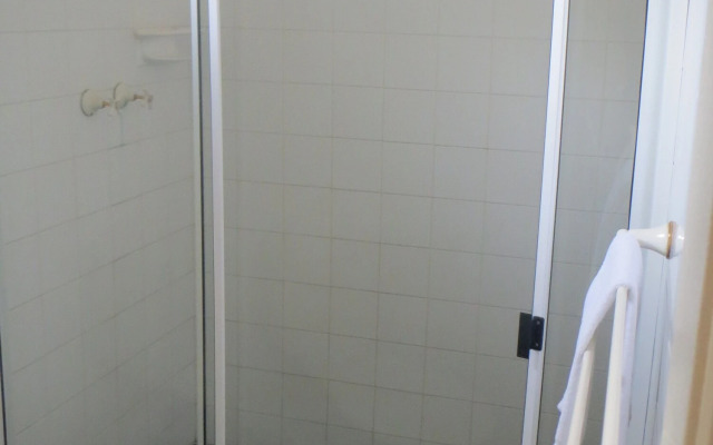 Coachman Hotel Motel