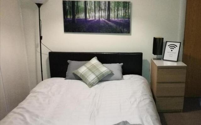 OYO The Maidstone Guesthouse