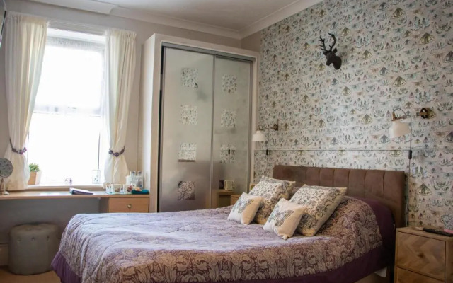 The Cherry Tree Guest House