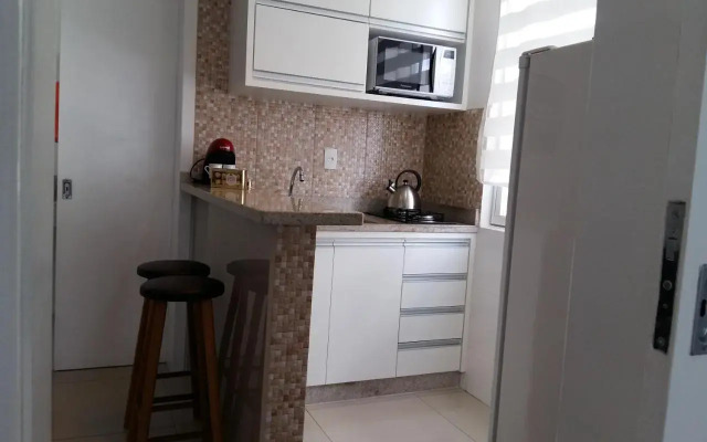 Lindo Ap 2 quartos 100m praia Av Brasil