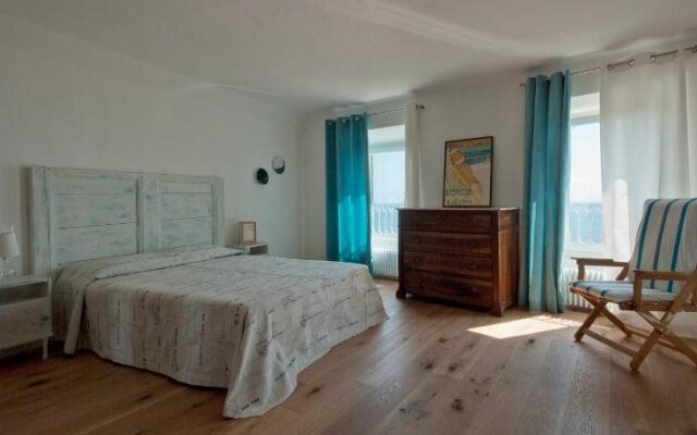 B&B Tre Finestre sul Mare