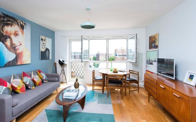 Central Stylish 2BR Flat with Tower Bridge Views