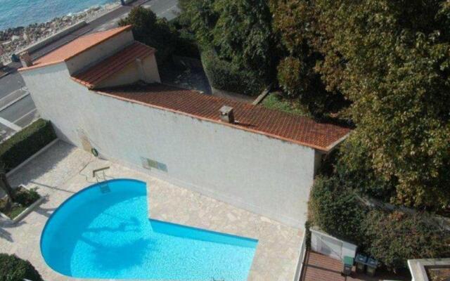 Appartement Menton, 2 pièces, 4 personnes - FR-1-196-222
