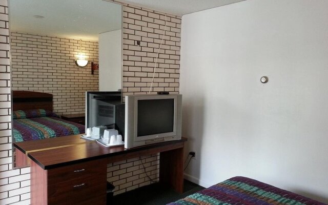 Americas Best Value Inn Avenel Woodbridge
