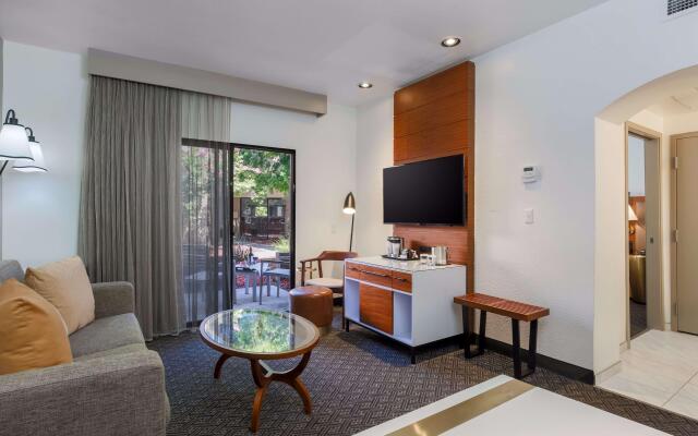 DoubleTree Suites by Hilton Hotel Sacramento - Rancho Cordova