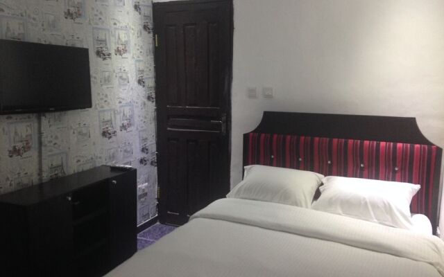 King Serve Guesthouse