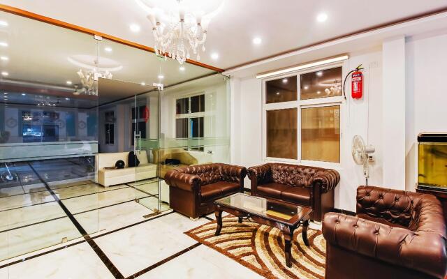 OYO 29131 Hotel MN Grand