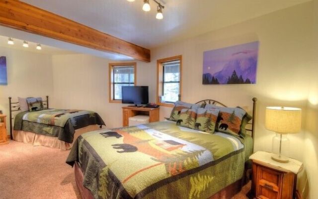 Scenic Wonders Treetops Cabin 2 Bedrooms