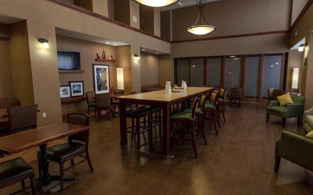 Hampton Inn & Suites Phoenix-Surprise