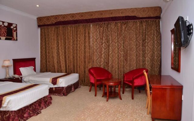 Tilko Jaffna City Hotel