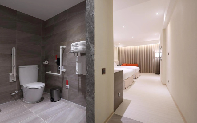 Full Kind Hotel