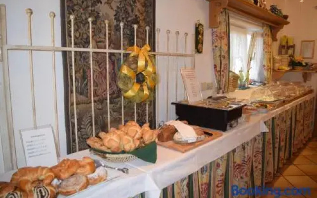 Hotel Pension Landhaus Fuhrgassl Huber