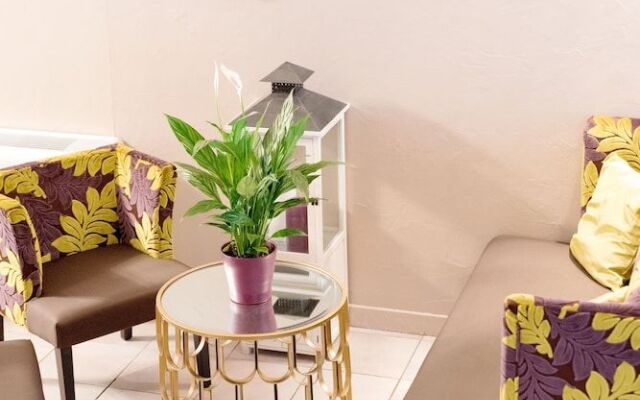 Logis Hostellerie De Labbaye