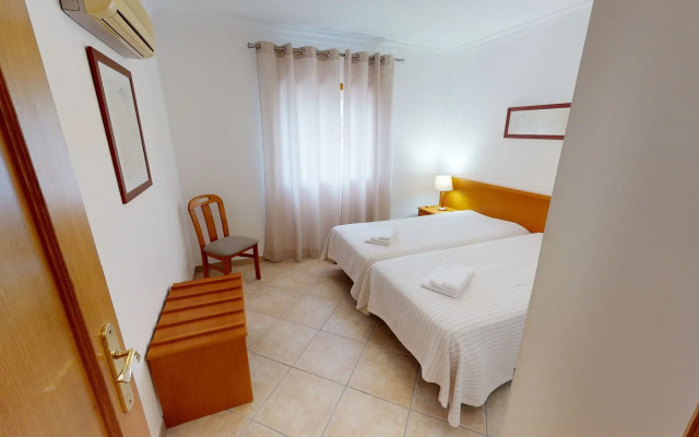 Praia da Lota Resort - Apartments