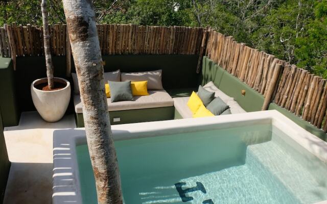 Loba Tulum Male Only