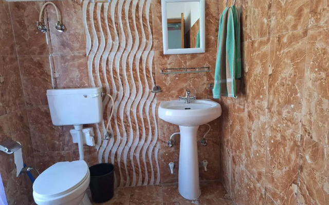 Shanti Guest House