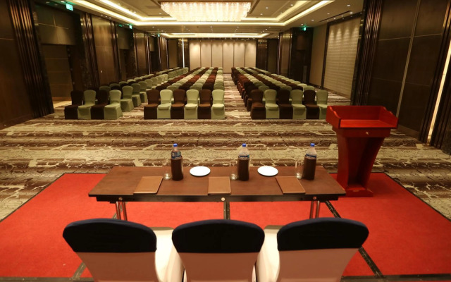 Pride Plaza Hotel Aerocity New Delhi