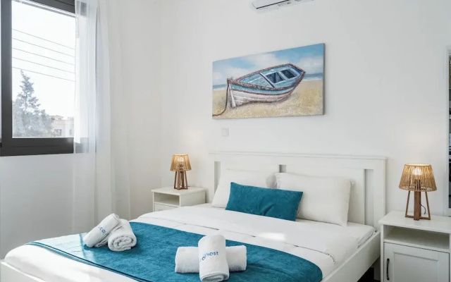 Azoria - Stylish 1-BR Apartment in Kiti