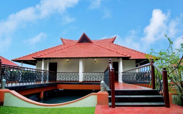 Sterling Lake Palace Alleppey