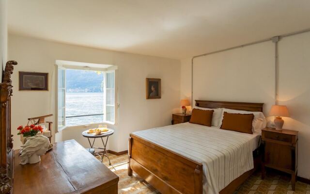 Terrace on Orrido di Nesso Waterfall