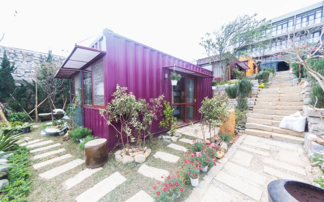 The Dalat Shelter