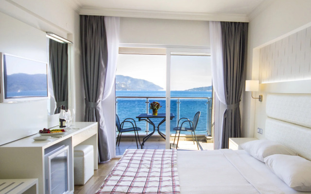 Yunus Hotel