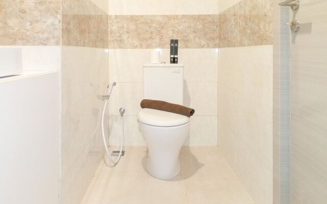 Elegant And Minimalist Studio At Mataram City Apartment