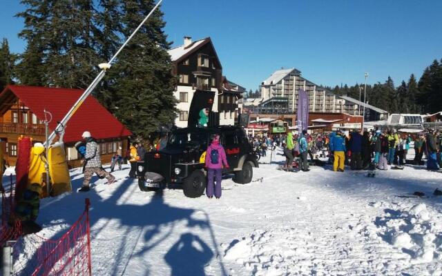 Studio Borovets in Hotel Flora