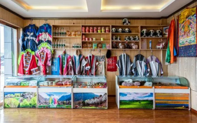 Hyatt Regency Jorgay