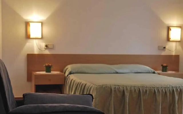 Hotel Saloria