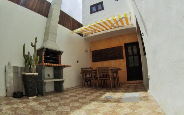 Luana House