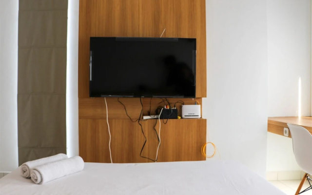 Minimalist And Cozy 1Br Patraland Urbano Apartment