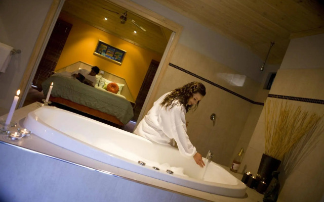 Ellensbrook Cottages