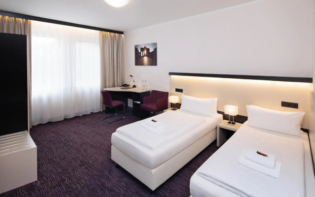 Dietrich-Bonhoeffer-Hotel